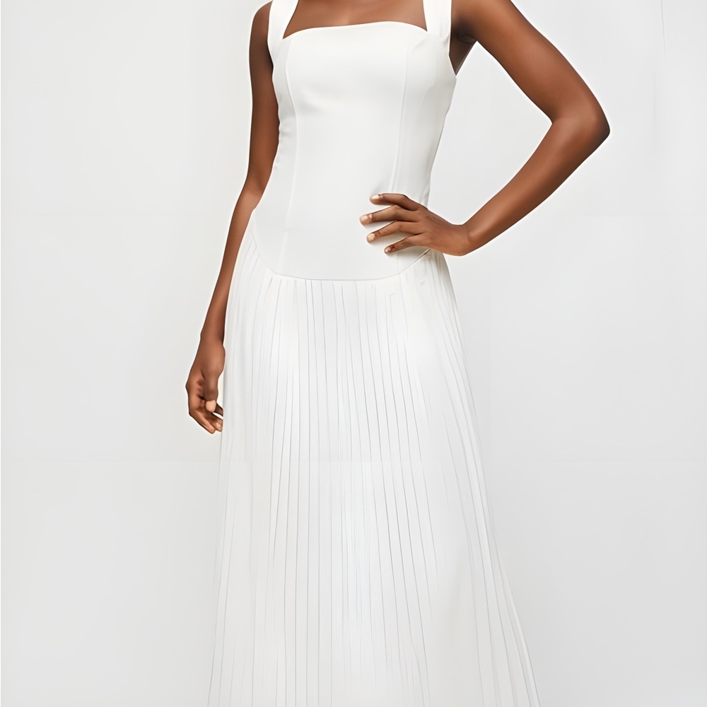 Chic Strapless White Dress